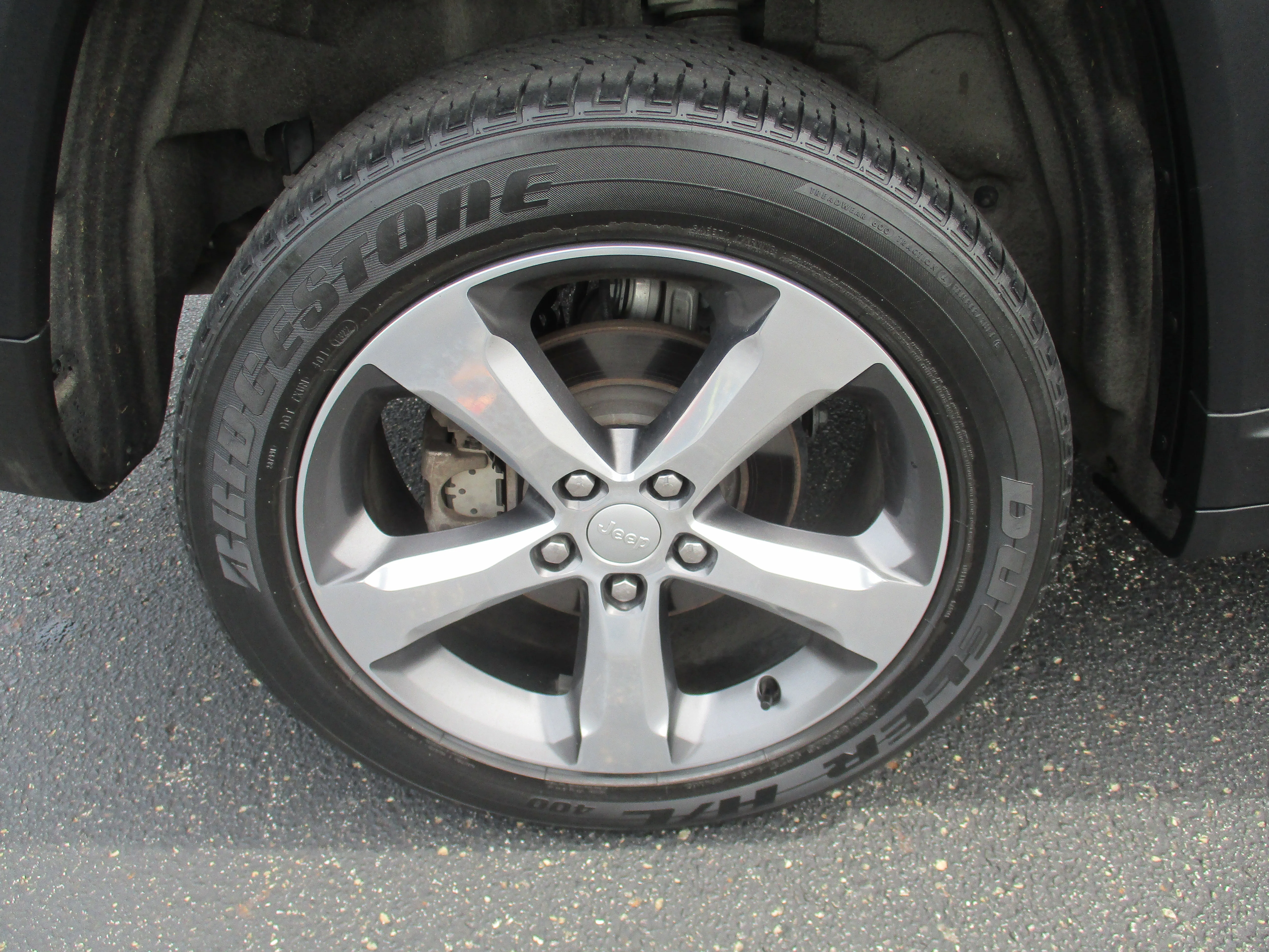 Certified Used 2022 Diamond Black Crystal Pearlcoat Jeep Limited image 50