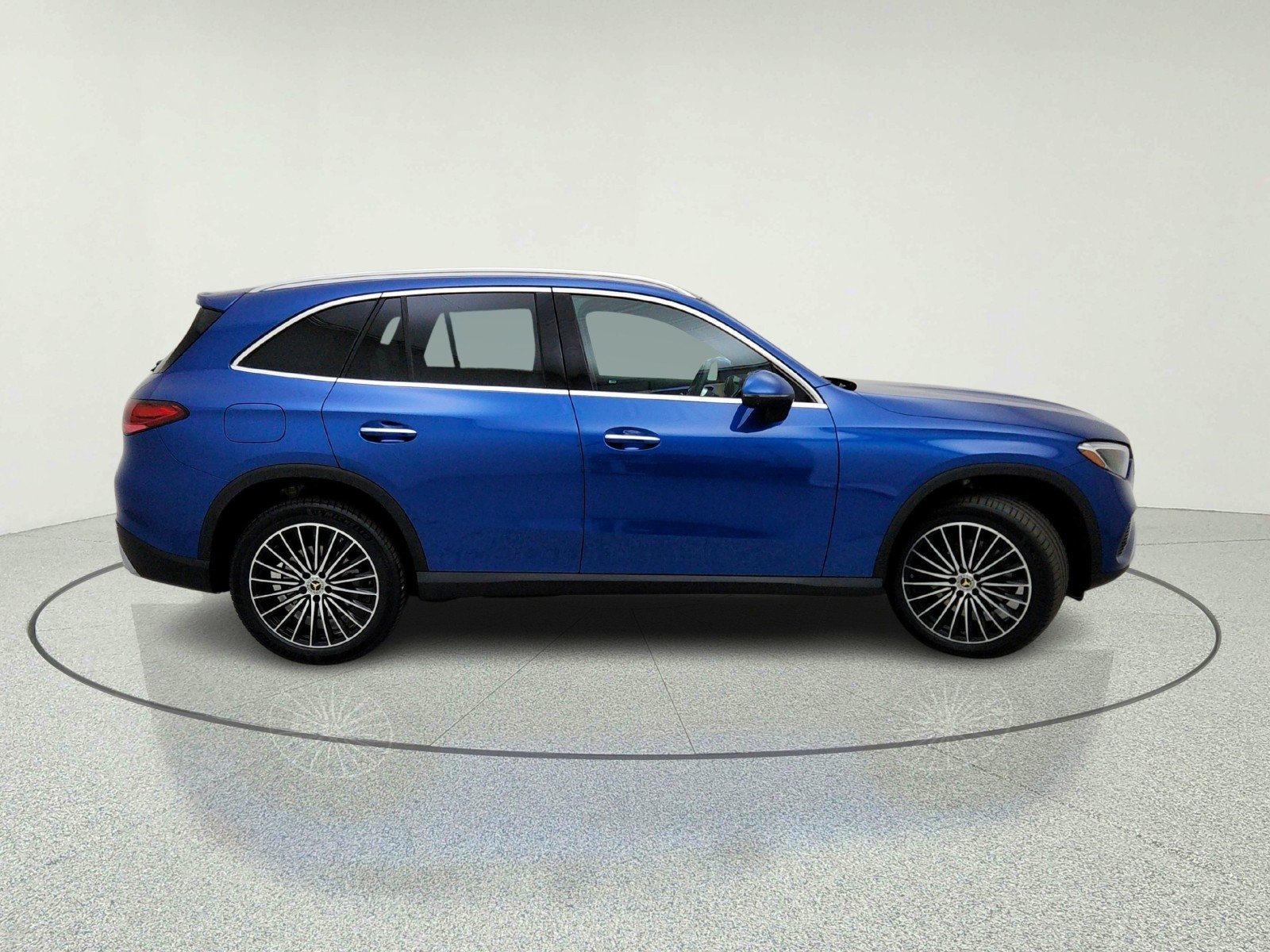 Certified Used 2026 Starling Blue Metallic Mercedes-Benz GLC 300 image 12