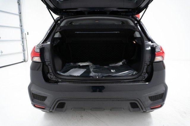 New 2027 Labrador Black Pearl Mitsubishi 2.0 LE 2WD image 6