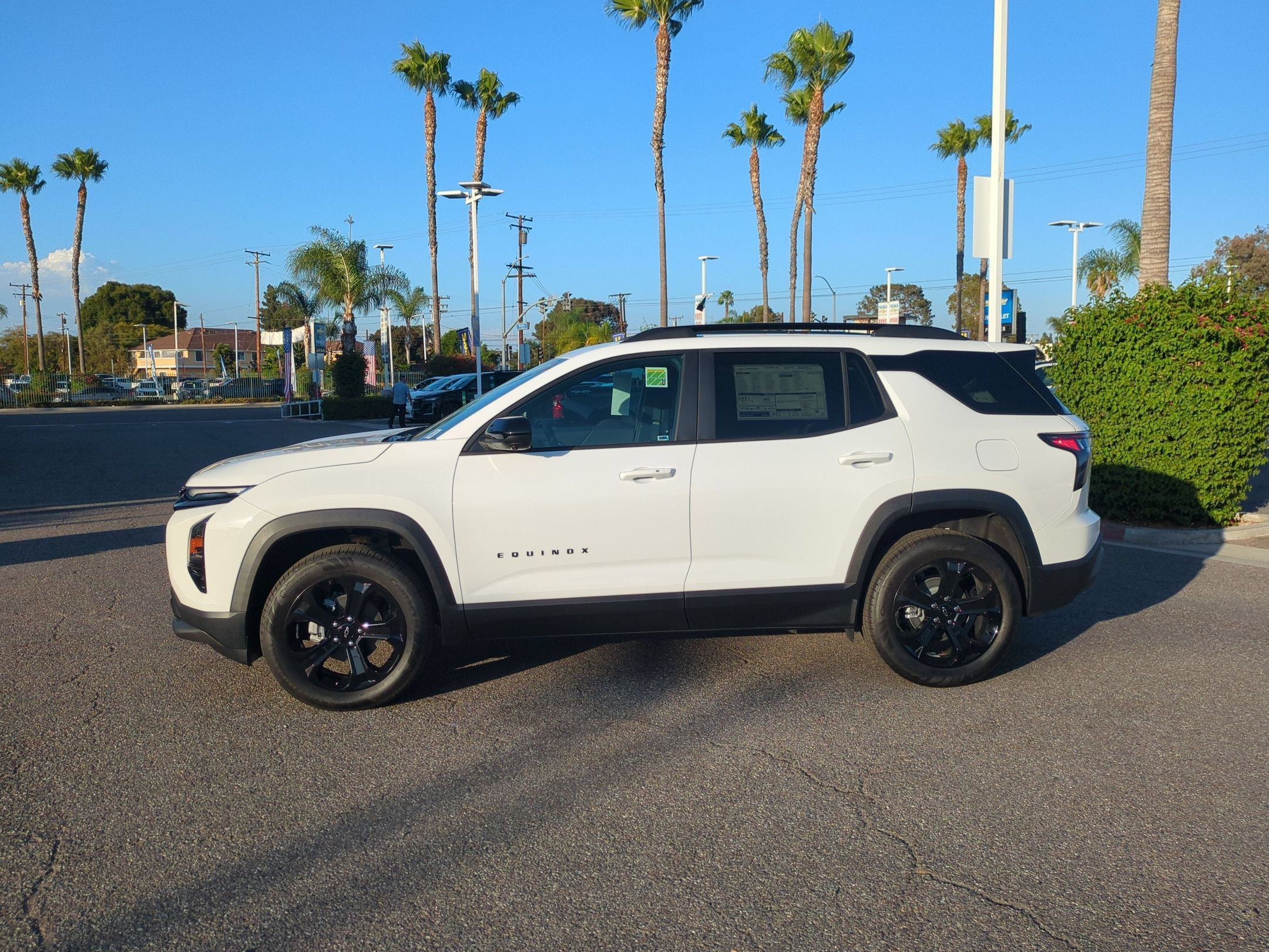 New 2027 Summit White Chevrolet LT image 2