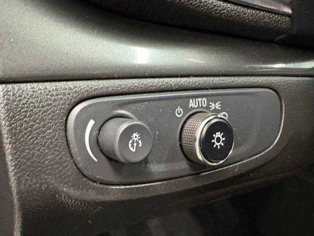 Used 2019 Blue Buick Preferred image 13