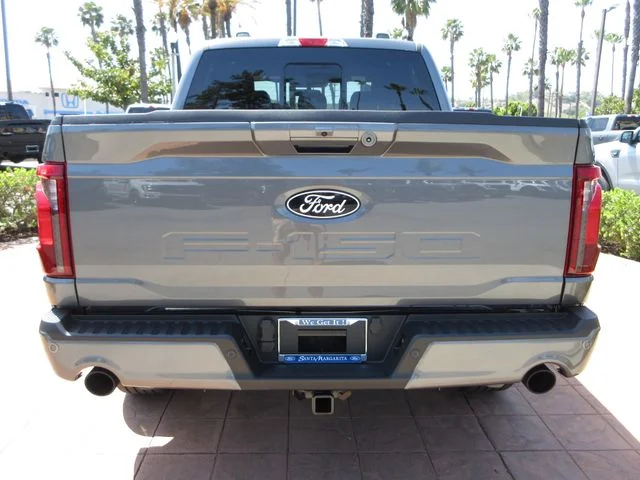 New 2026 Carbonized Gray Metallic Ford XLT image 3