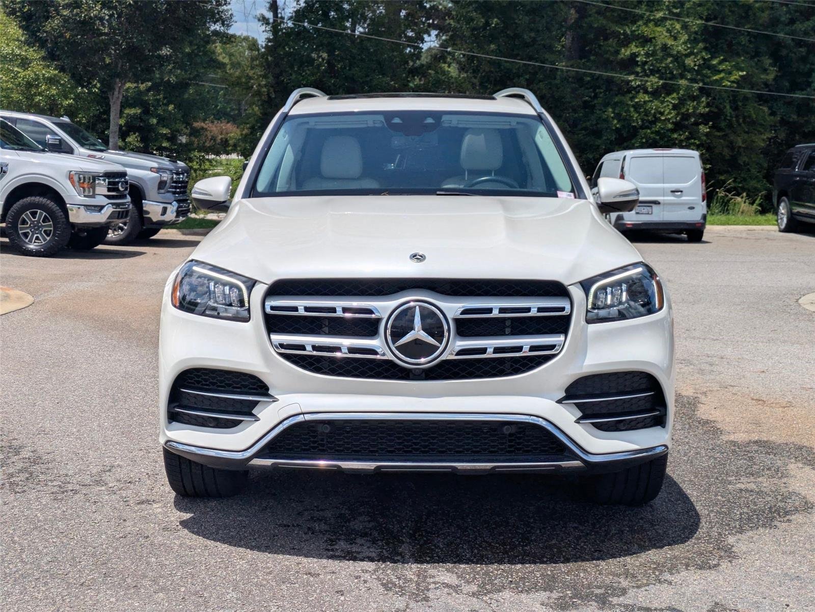 Used 2022 MANUFAKTUR Diamond White Bright Mercedes-Benz GLS 450 image 2