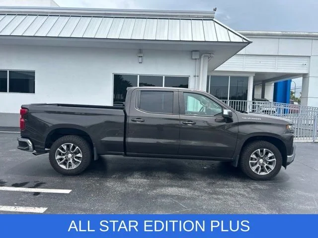Used 2022 Brown Chevrolet LT image 4