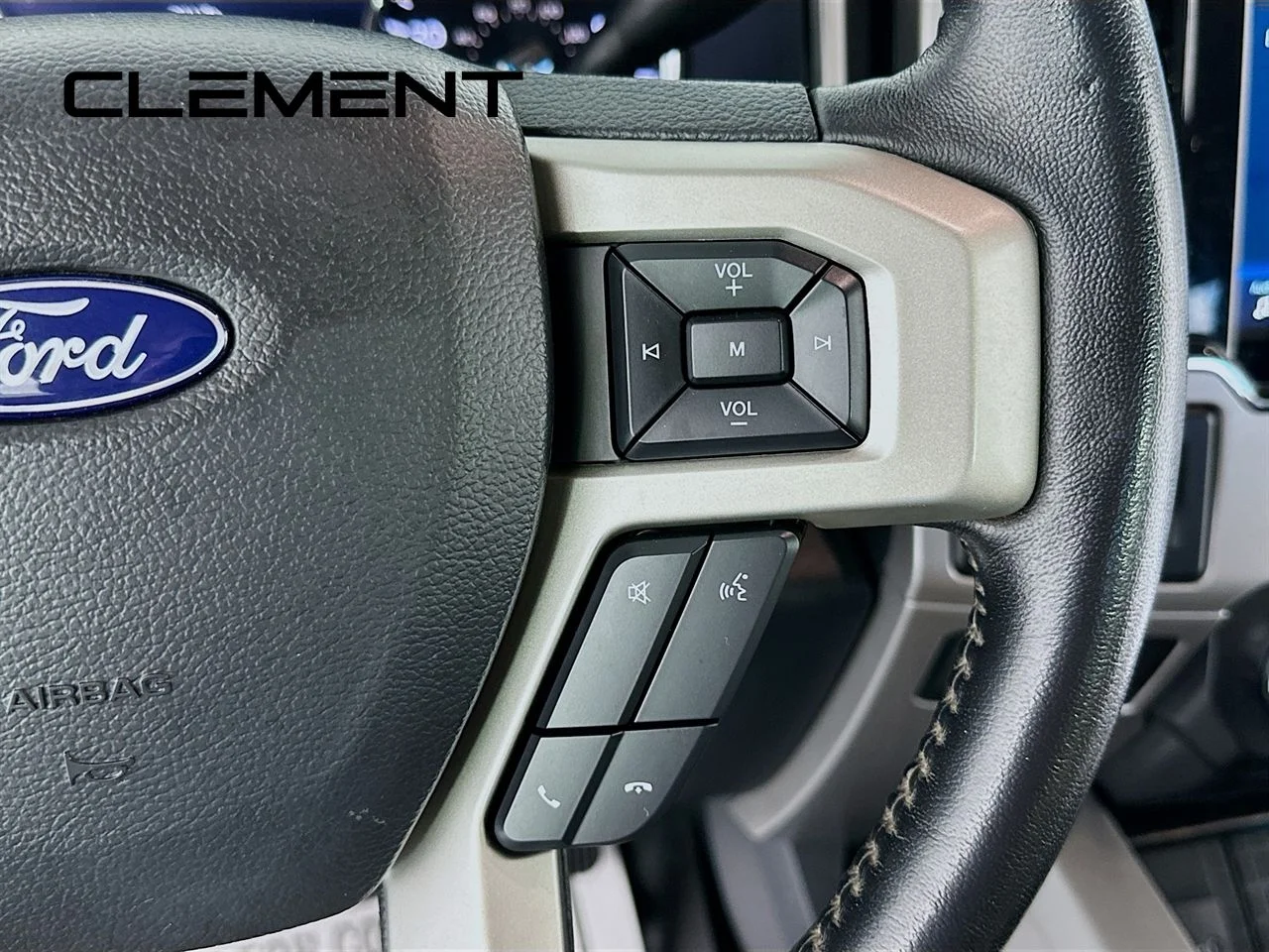 Certified Used 2022 Oxford White Ford Lariat image 17