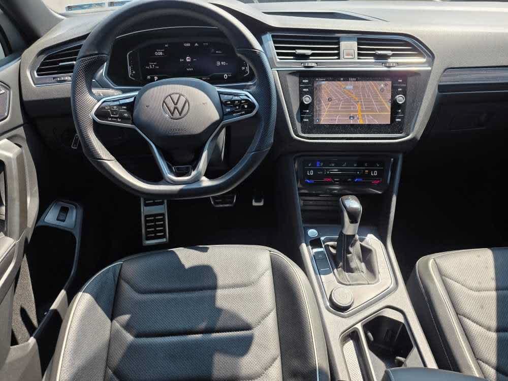 Used 2024 White Volkswagen SEL R-Line image 5