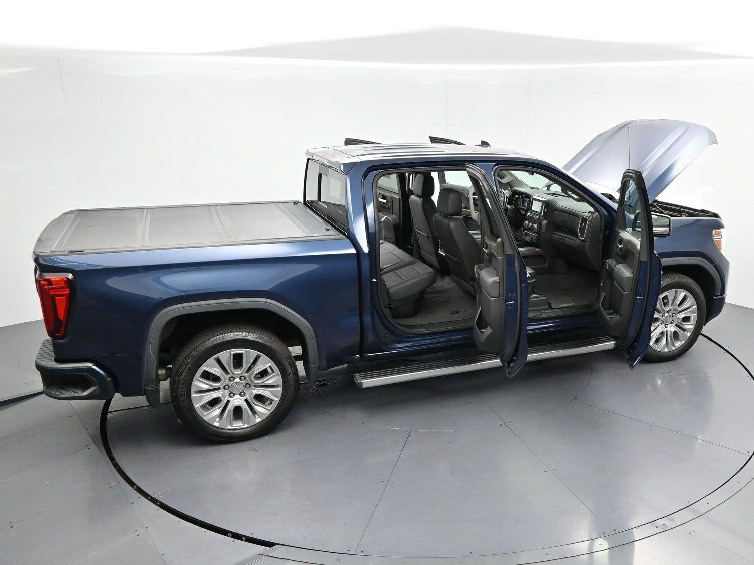 Used 2022 PACIFIC BLUE METALLIC GMC Denali image 42