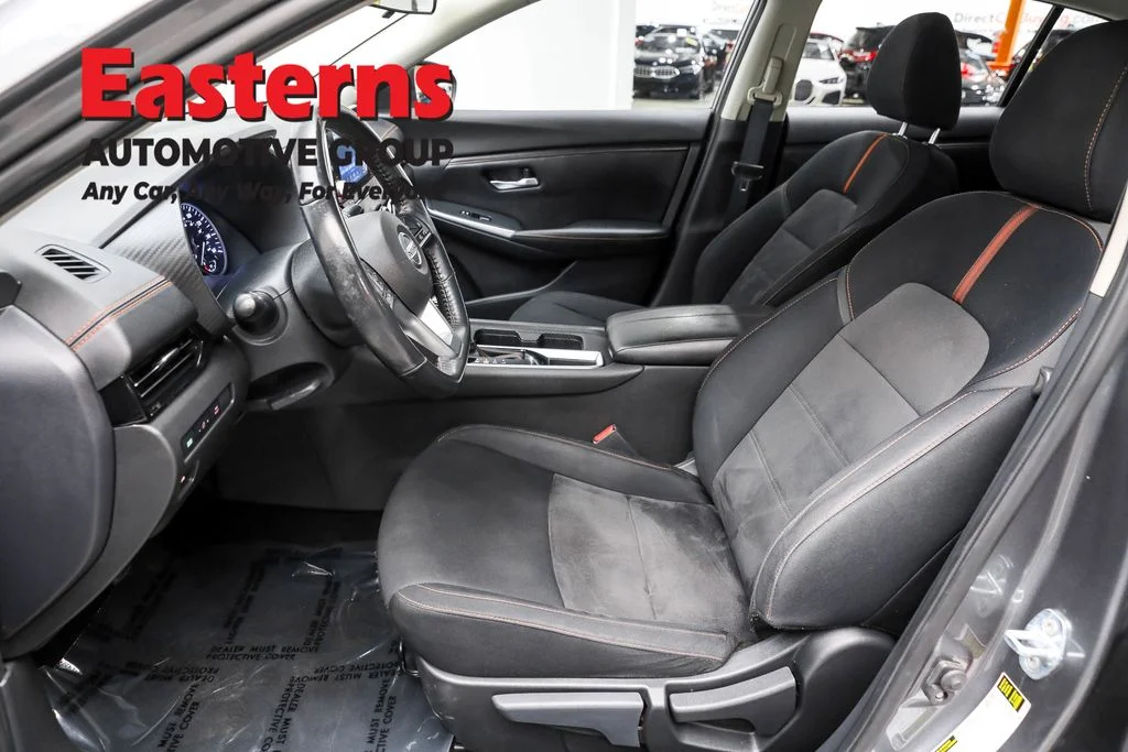 Used 2023 Gray Nissan SR image 14