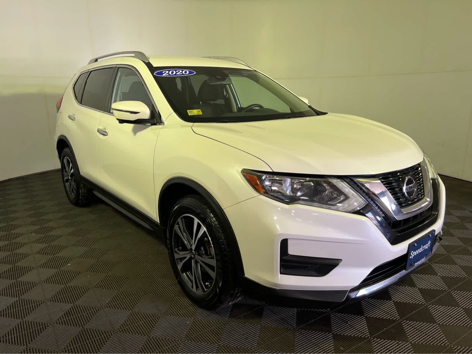 2020 Nissan Rogue SV AWD photo