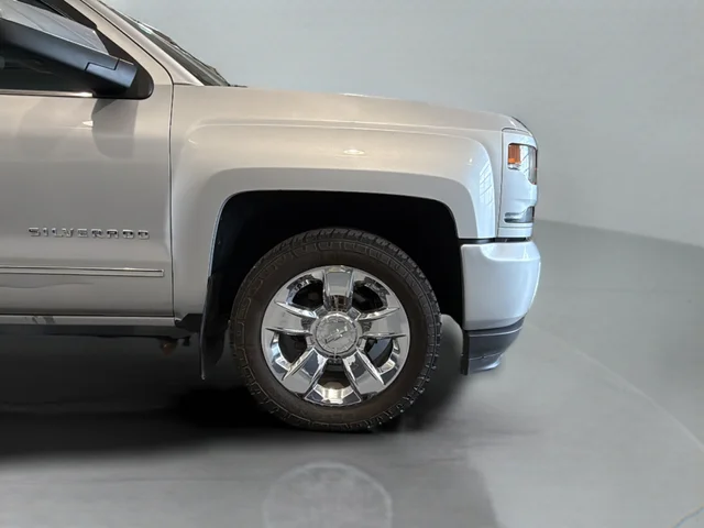 Used 2018 Silver Chevrolet LTZ image 35