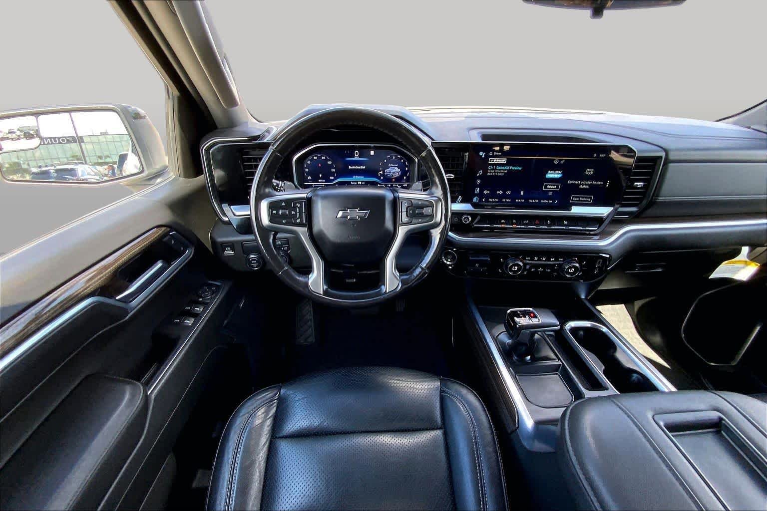 Used 2022 Summit White Chevrolet RST image 6