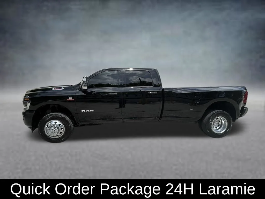 Used 2025 Black Ram Laramie image 4
