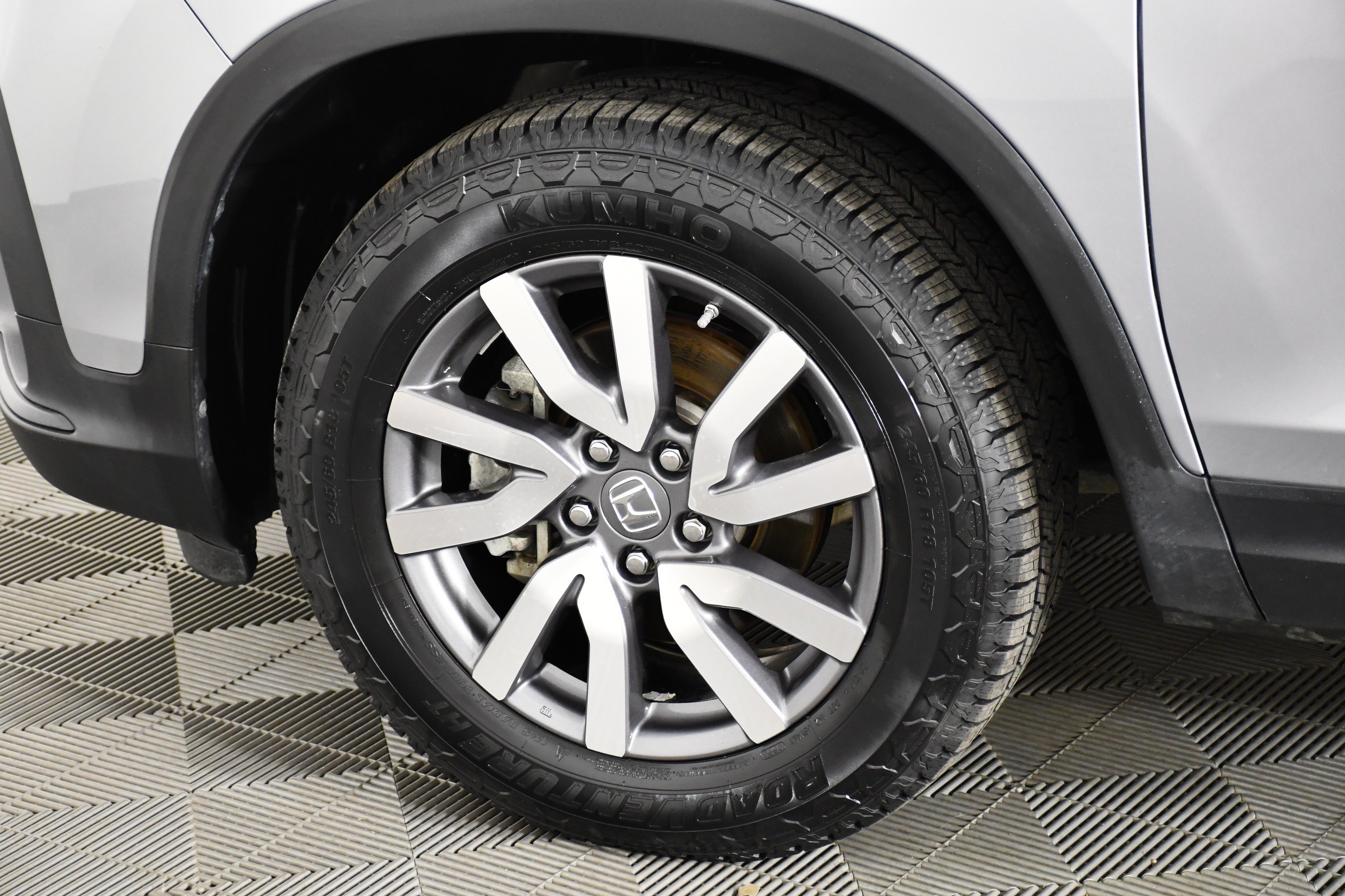 Used 2020 Lunar Silver Metallic Honda EX-L image 54