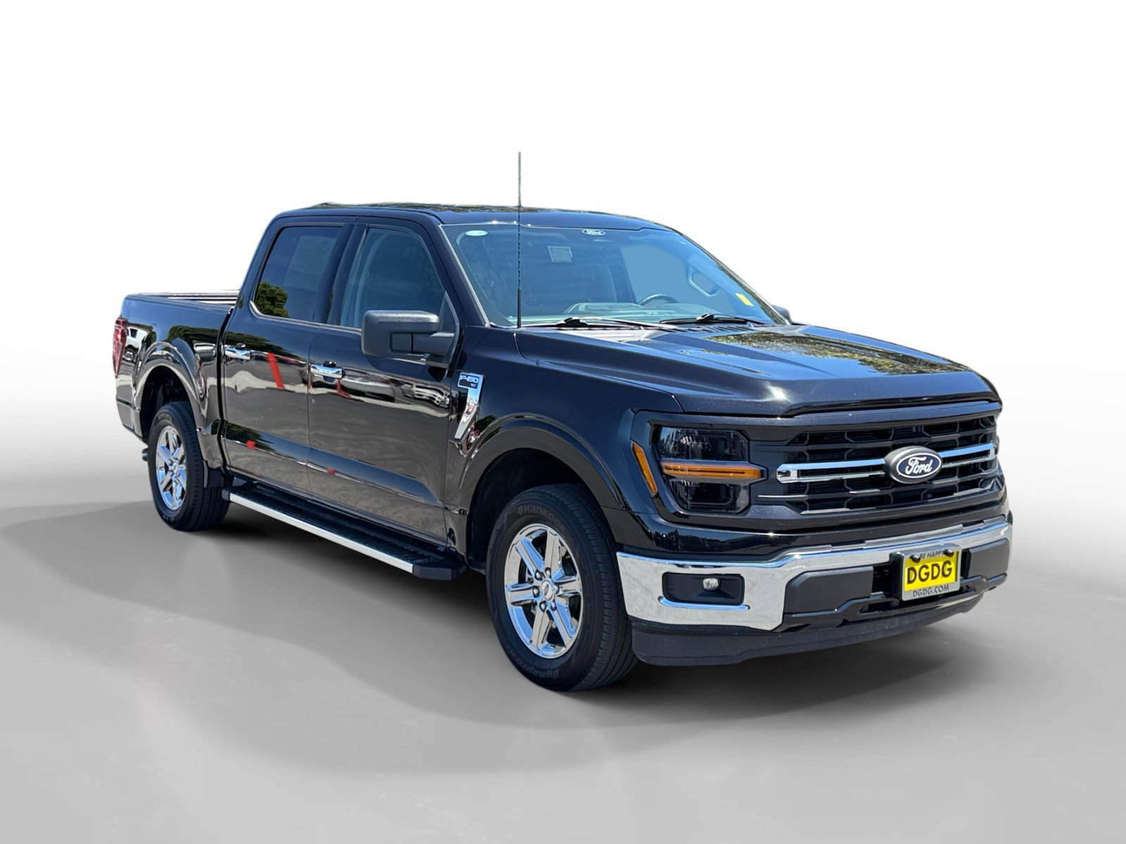 Used 2025 Black Metallic Ford XLT image 7