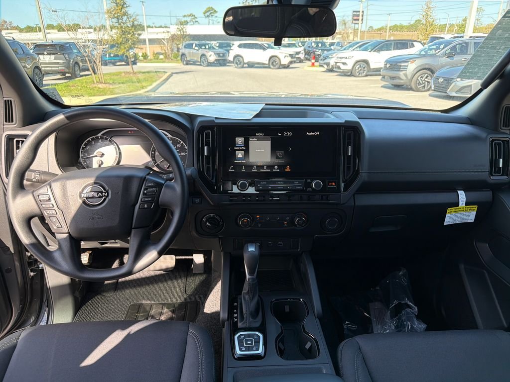 New 2026 Nissan Frontier SV 4D Crew Cab
