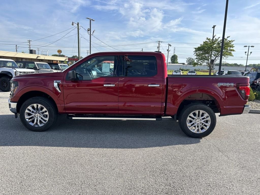New 2026 Ruby Red Metallic Tinted Clearcoat Ford XLT image 7