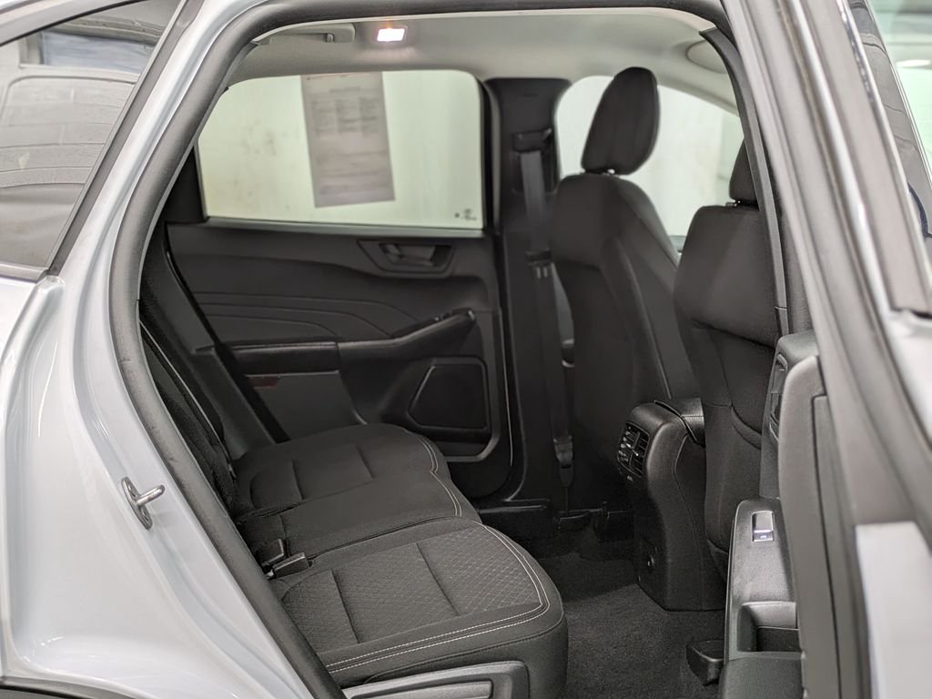 Used 2025 Red Ford Active image 16