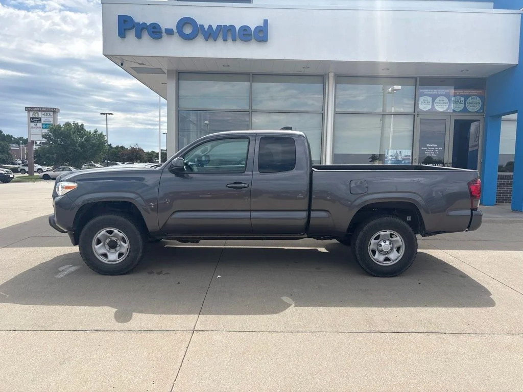 Used 2020 Gray Toyota SR image 8