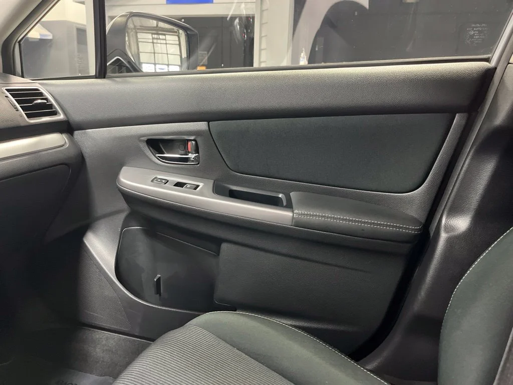 Used 2016 Ice Silver Metallic Subaru 2.0i Sport Premium image 15