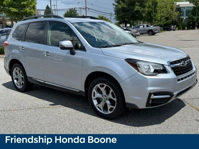 Used 2018 Silver Subaru 2.5i Touring image 3