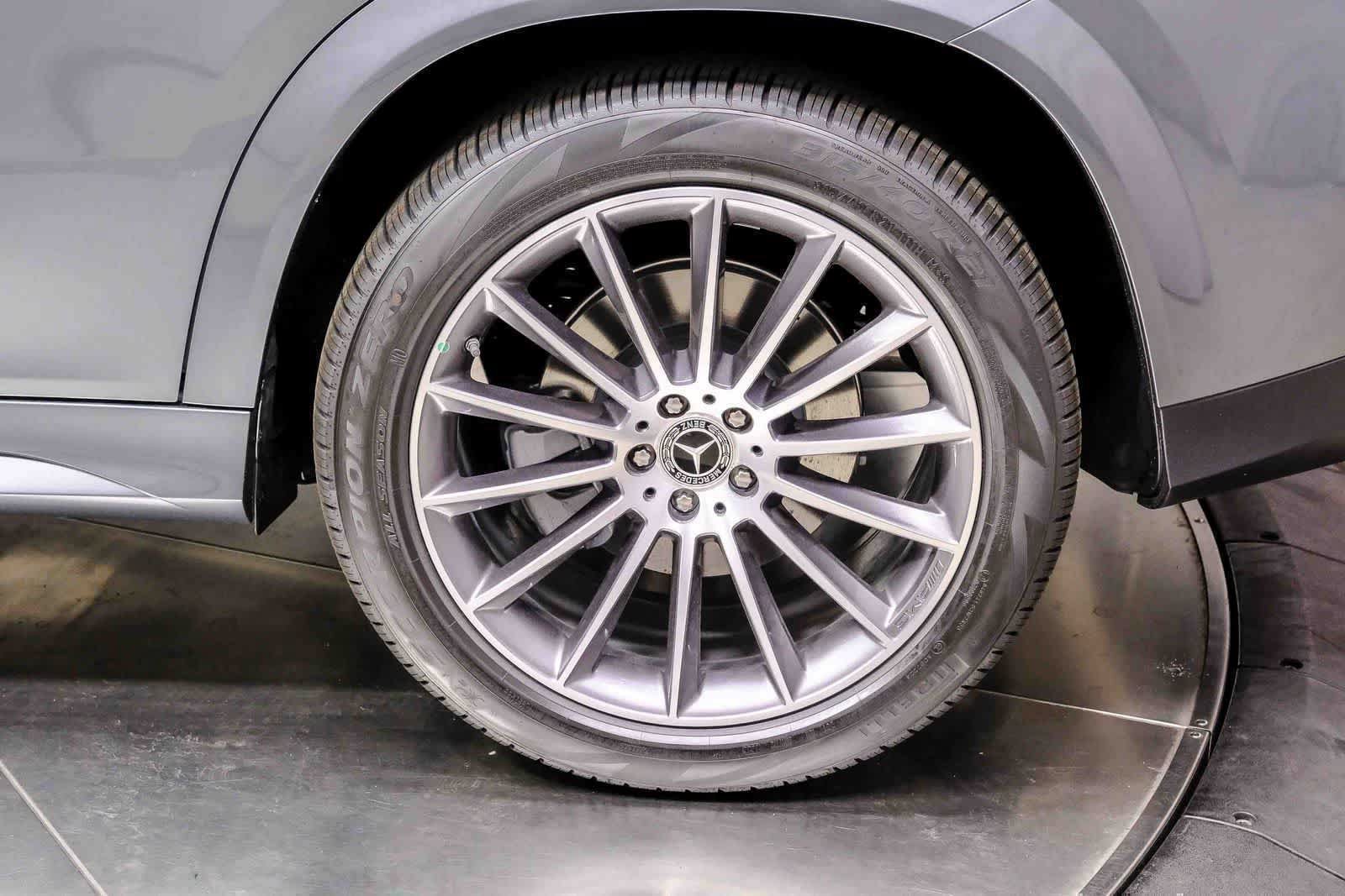 New 2026 Selenite Grey Metallic Mercedes-Benz GLE 450 image 9