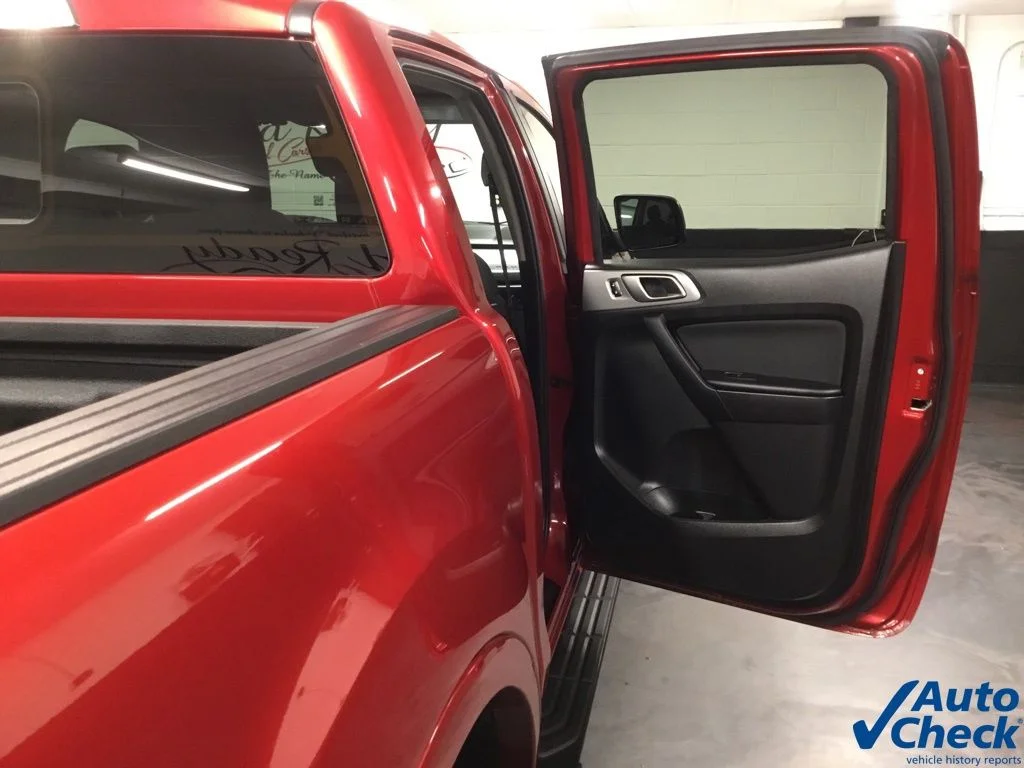 Used 2020 Red Ford XLT image 40