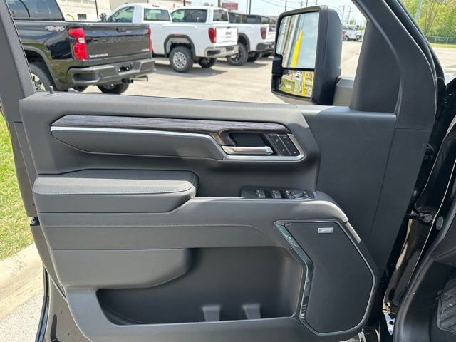 2026 Chevrolet Silverado 2500 HD LTZ - Photo 12