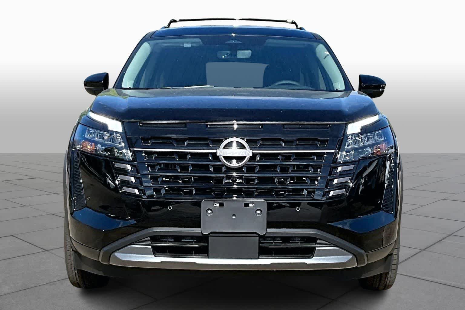 New 2026 Super Black Nissan SL image 3