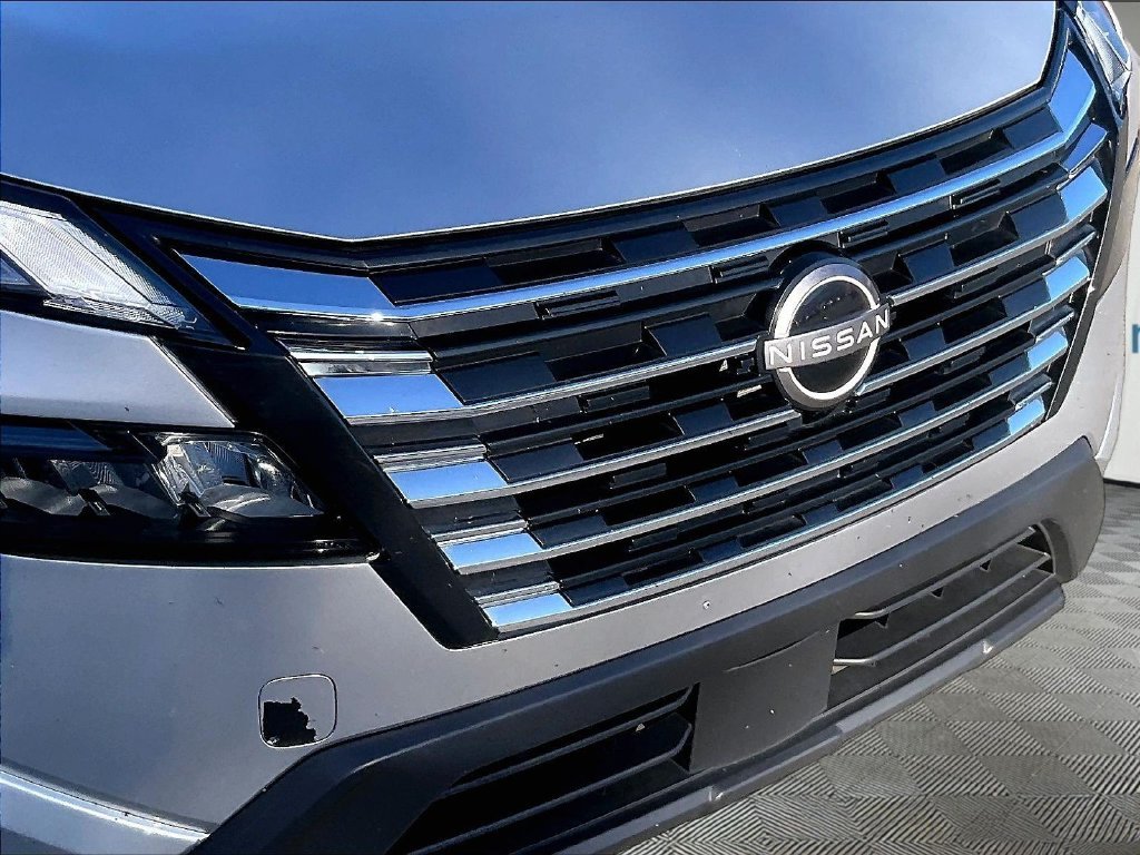 Used 2024 Brilliant Silver Metallic Nissan SV image 29