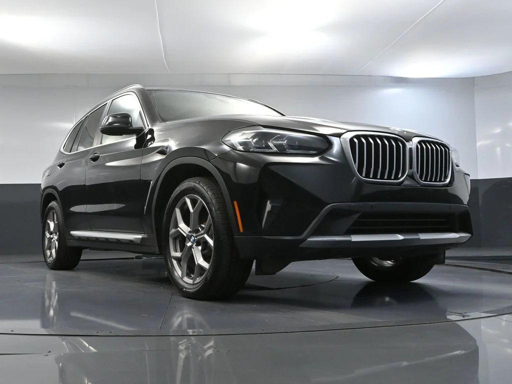 Used 2023 Black BMW xDrive30i image 55