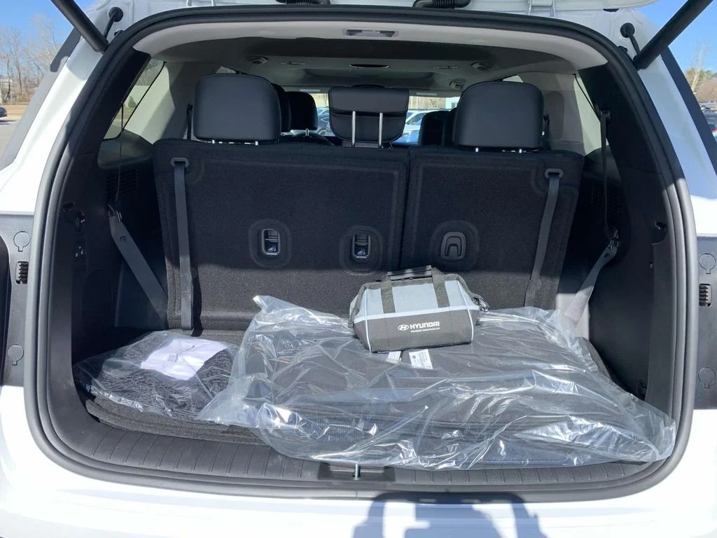 Certified Used 2025 Hyper White Hyundai XRT image 24