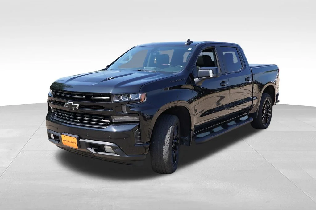 Certified Used 2020 Black Chevrolet RST image 11