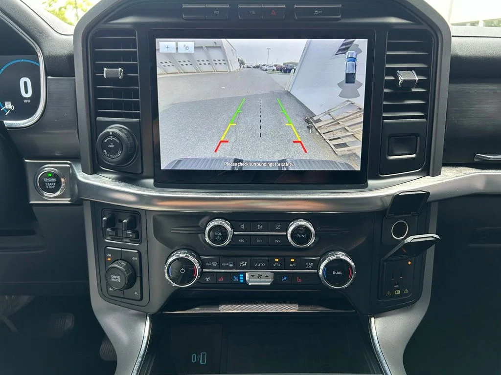 Used 2022 Black Ford Lariat image 20