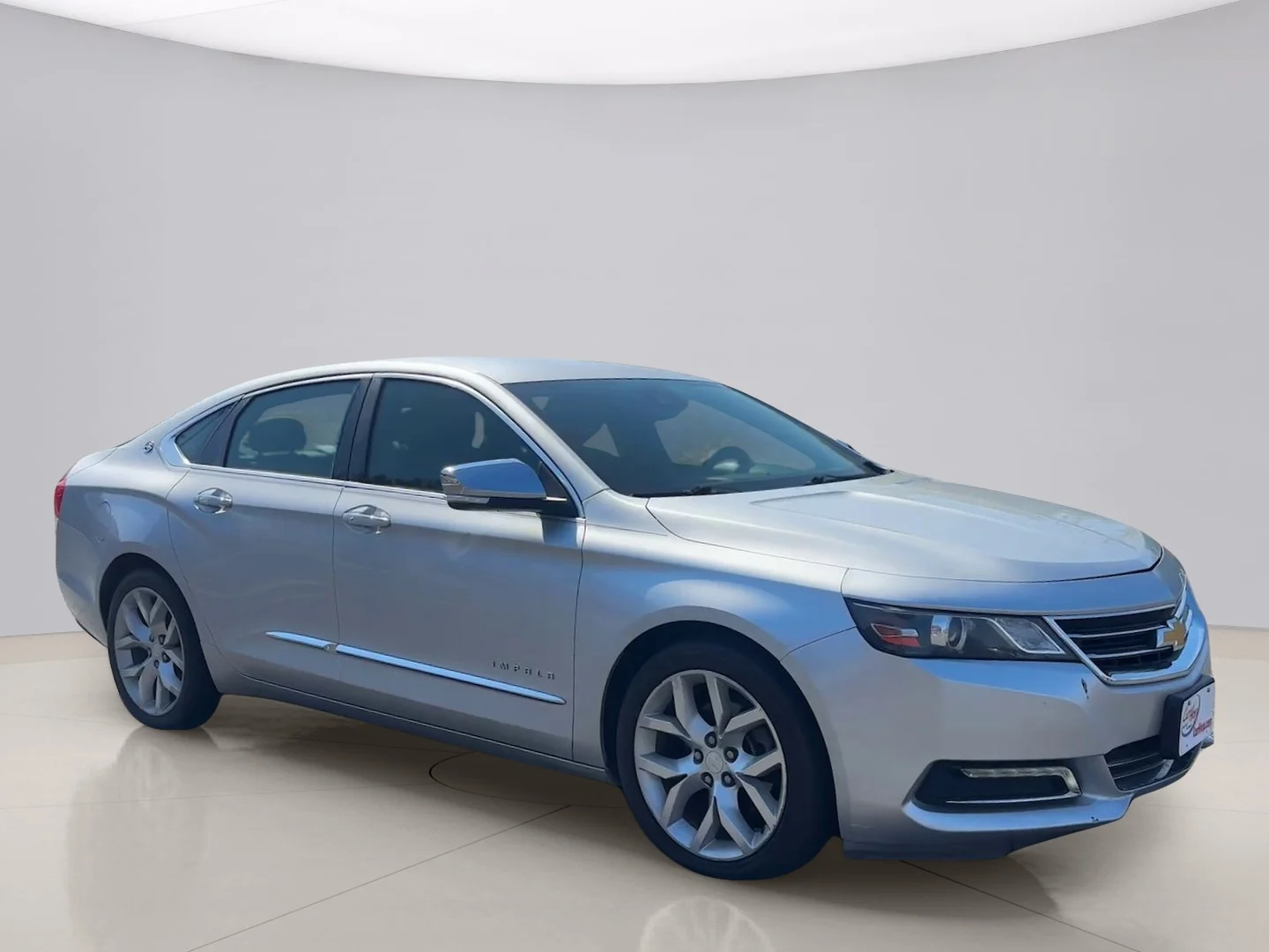 Used 2015 Silver Chevrolet 2LZ image 7