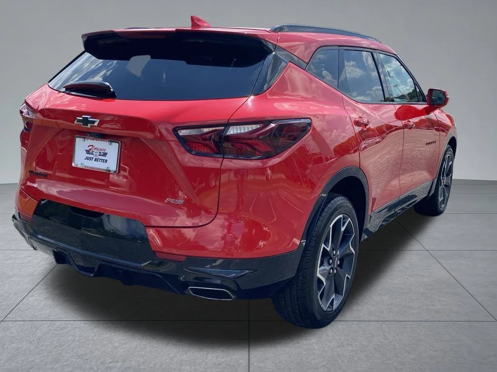 Used 2020 Red Chevrolet RS image 14