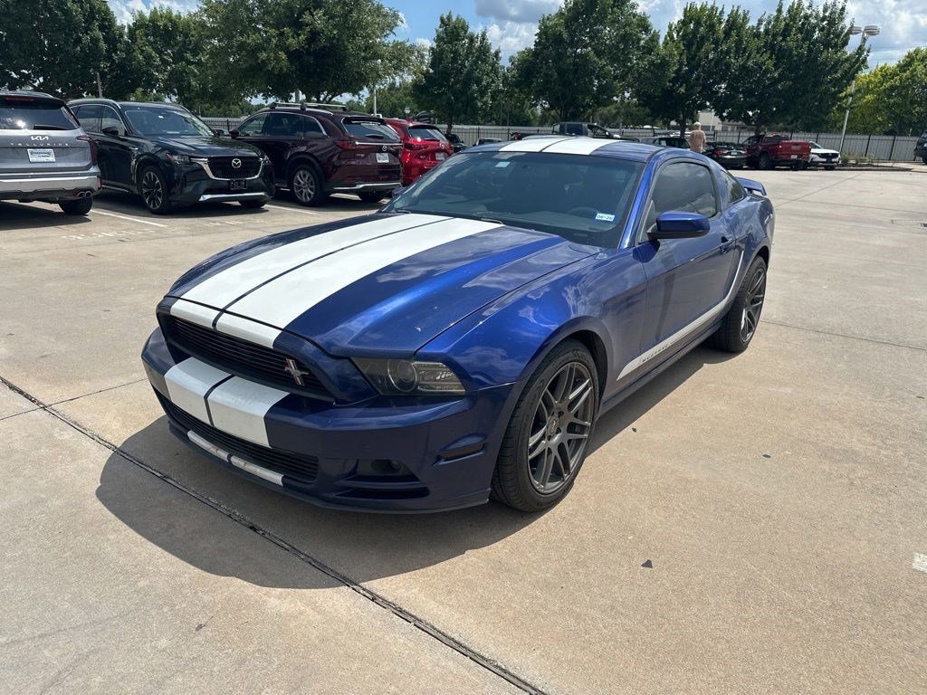 2013 Ford Mustang V6's photo
