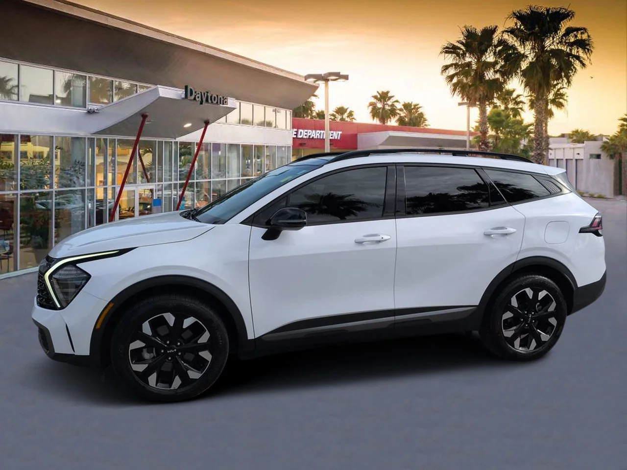 Used 2024 White Pearl Kia X-Line image 6