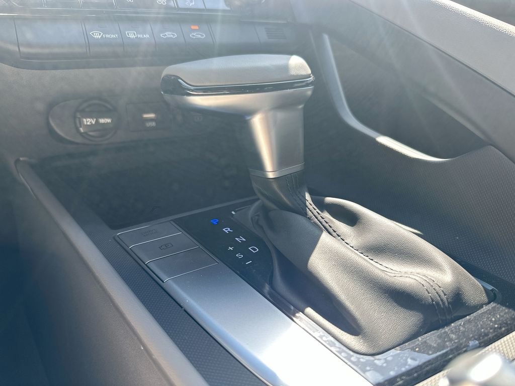 2025 Hyundai Elantra SEL - Photo 46