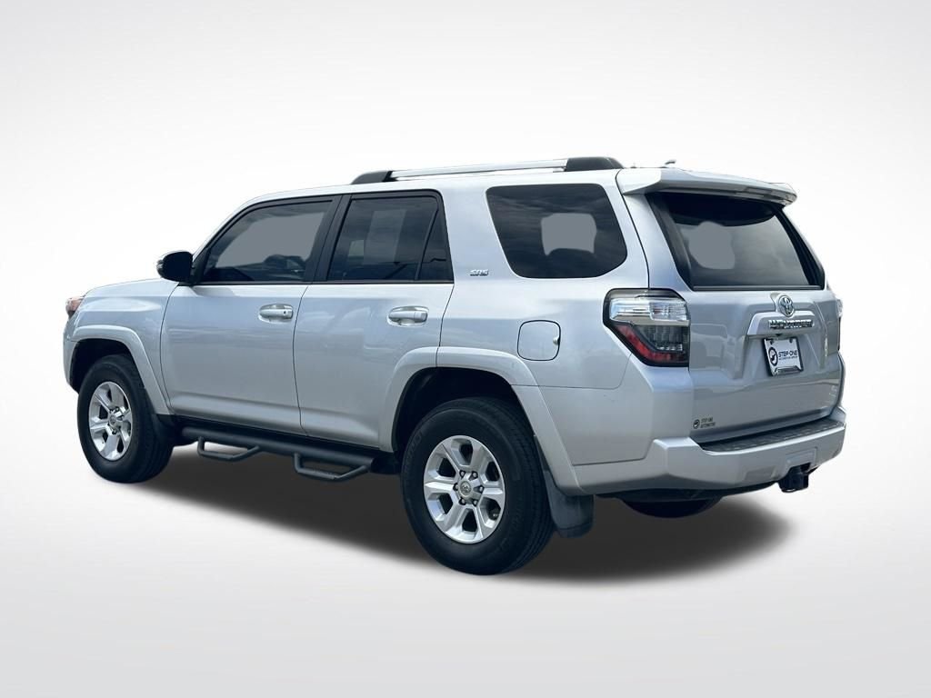 Used 2019 Silver Toyota SR5 Premium image 4
