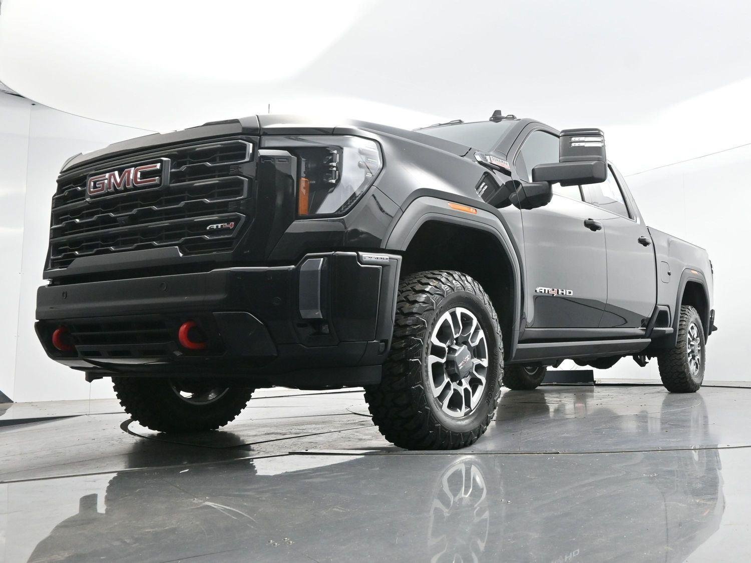 Used 2024 Onyx Black GMC AT4 image 48
