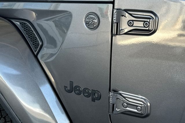 Certified Used 2022 Gray Jeep Sport image 25