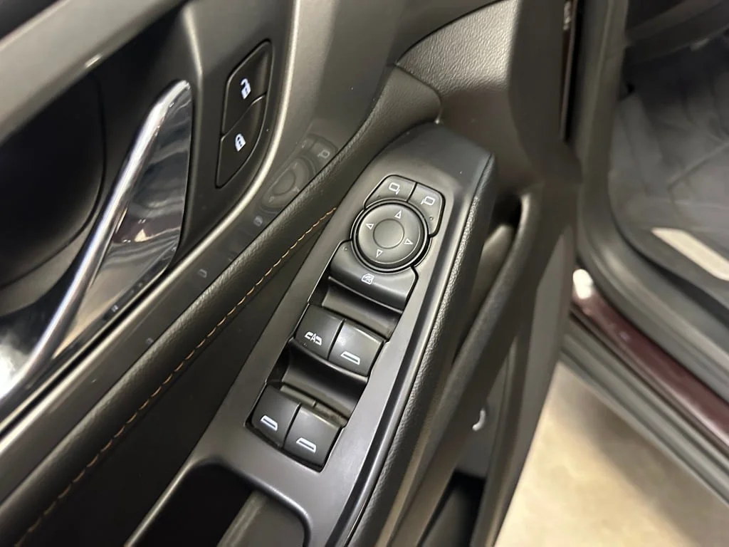 2020 Chevrolet Traverse 1LT - Photo 8