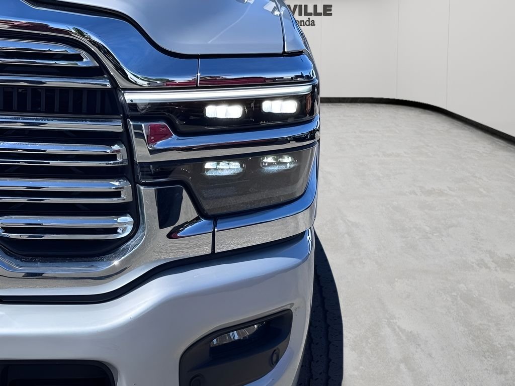 Used 2026 Silver Ram Laramie image 7