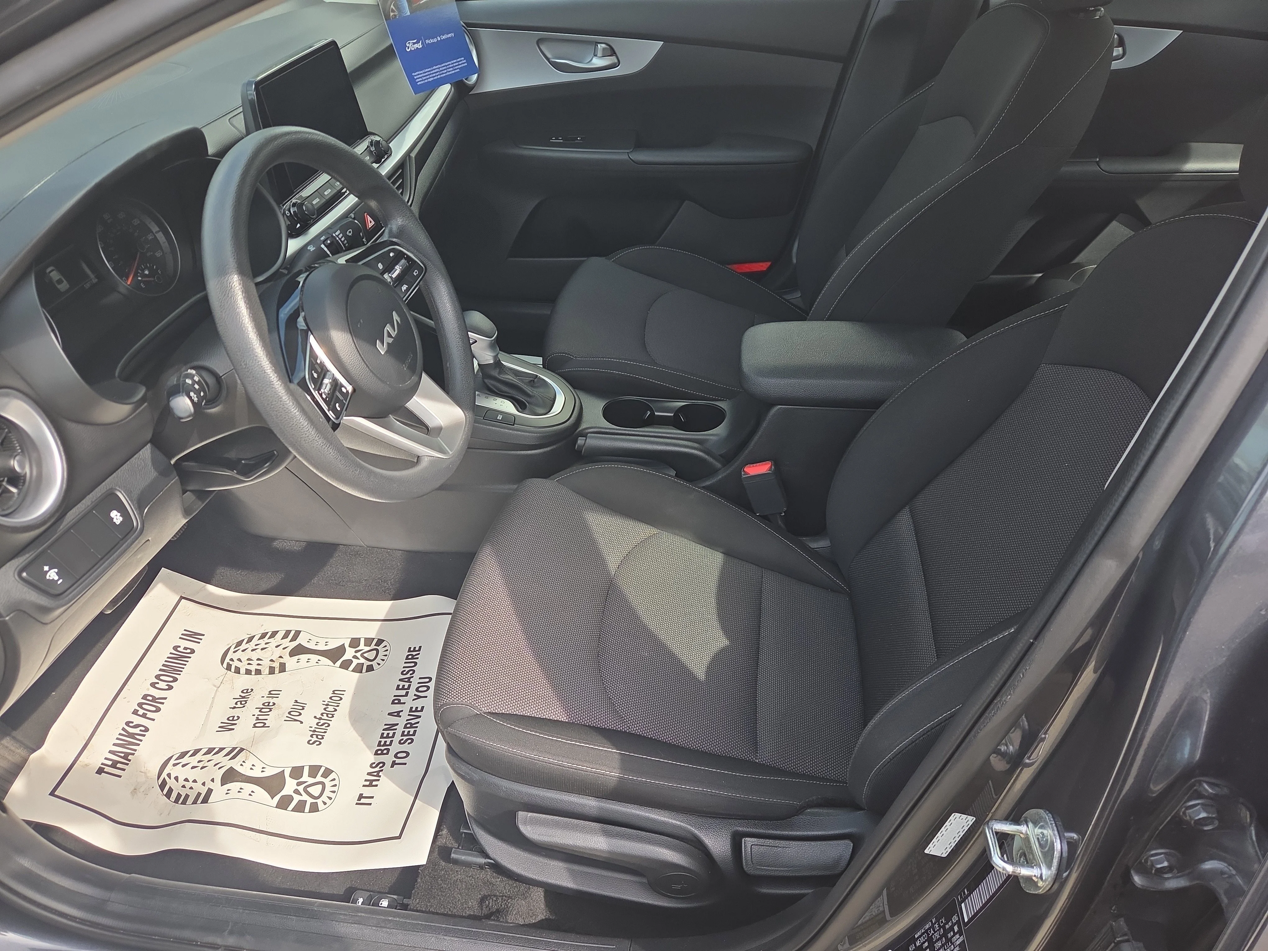 Used 2023 Gravity Gray Kia LXS image 12