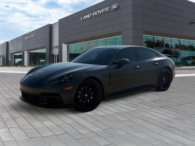 2018 Porsche Panamera