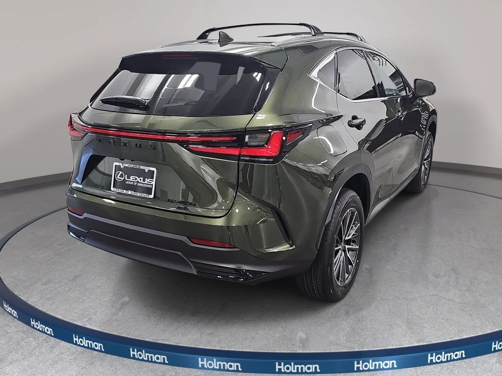 New 2026 Nori Green Pearl Lexus PREMIUM PLUS AWD image 3