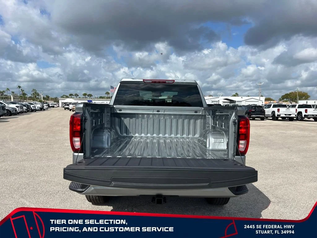 New 2026 Sterling Metallic GMC Elevation image 16