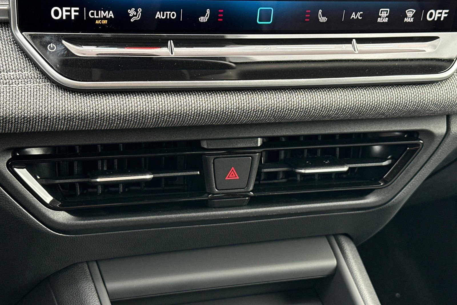 New 2026 Platinum Gray Metallic Volkswagen 2.0T S image 20