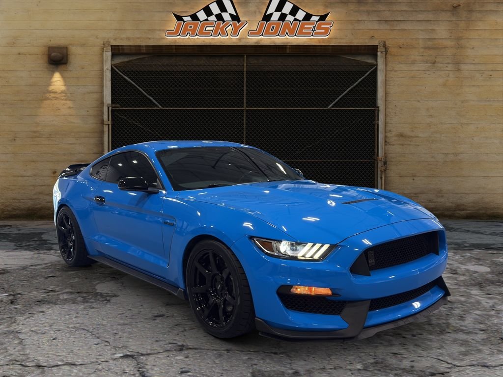 Used 2017 Grabber Blue Ford Shelby GT350 image 13