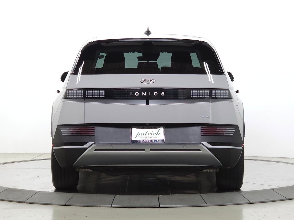 Certified Used 2023 Cyber Gray Hyundai SE image 8